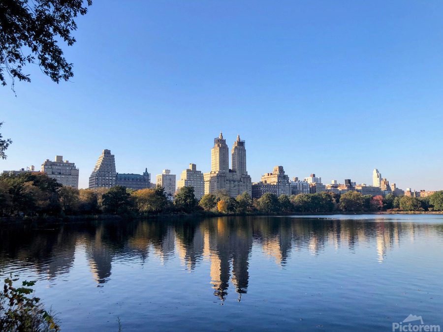 Crisp Reflections – Manhattan Skyline  Print