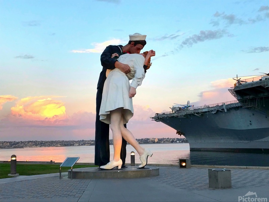 The Warm Frozen Kiss    Print