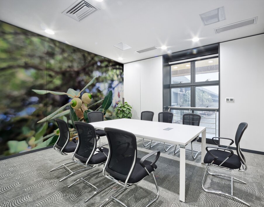 Nature’s Little Lanterns: A Hidden Symphony of Light and Green Wall Printing