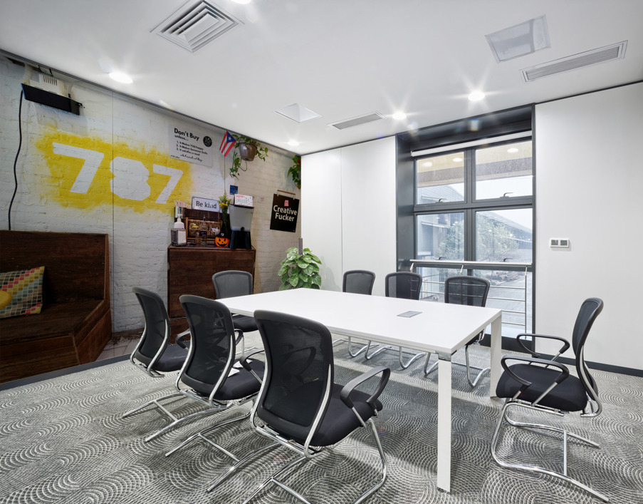 Creative Coffee Shop Display Wall Printing