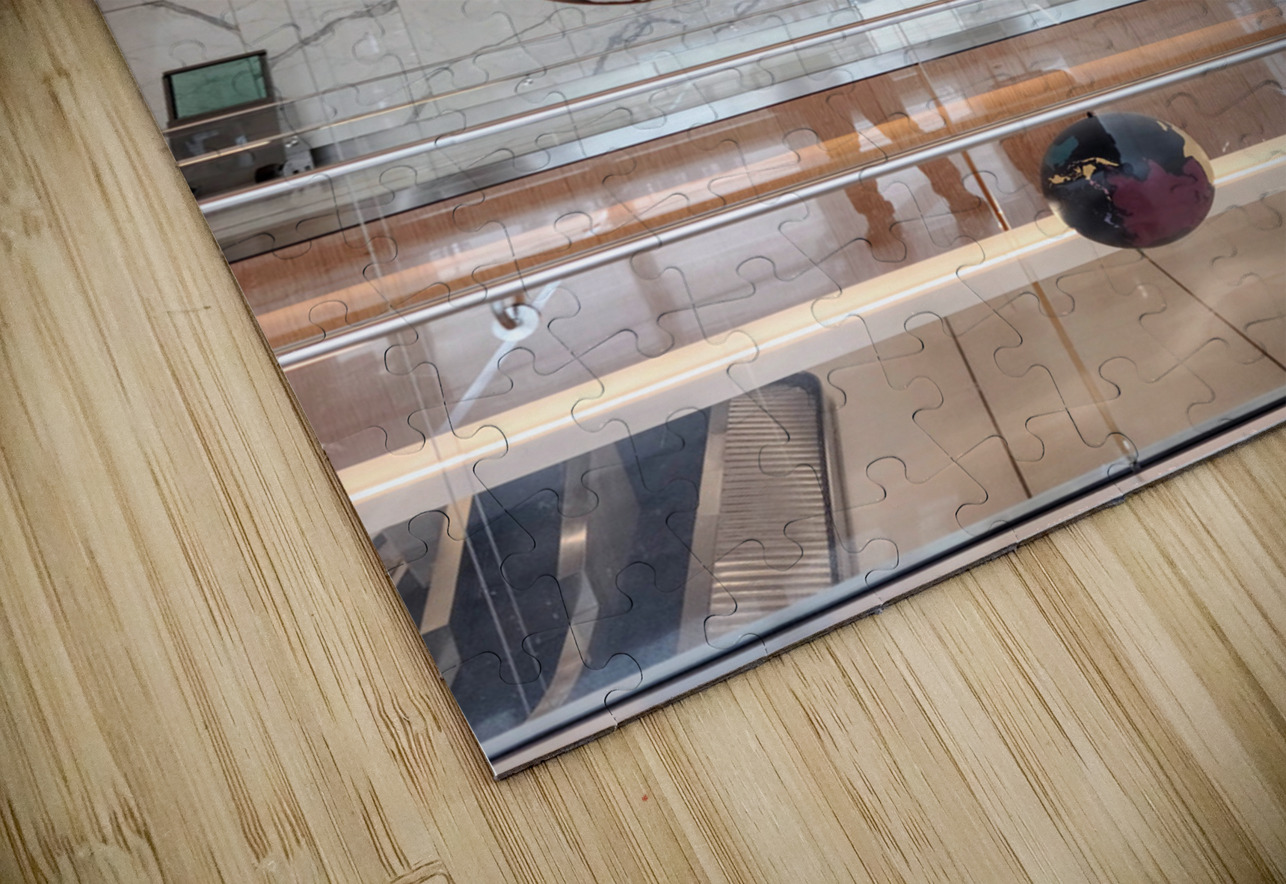 Aerial Drift in La Guardia Airport Click4Pix Puzzle