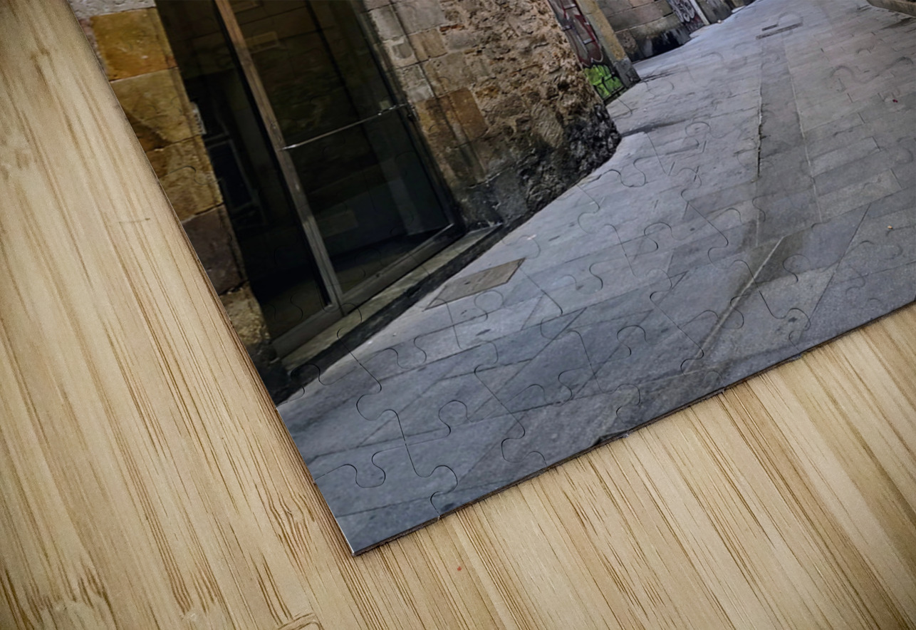 Streets of Barcelona: Where the Shadows Sleep Click4Pix Puzzle
