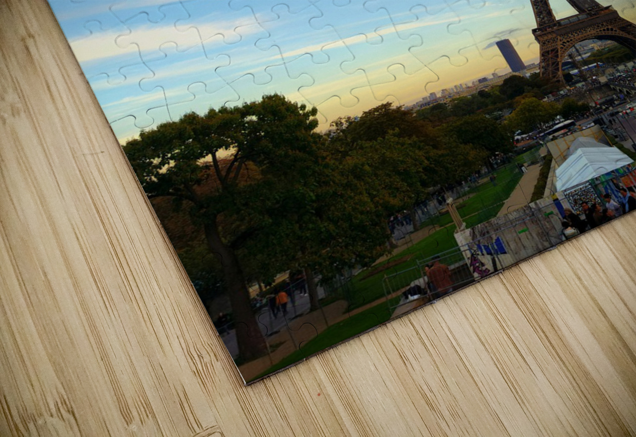 Eiffel Tower 1D Click4Pix Puzzle