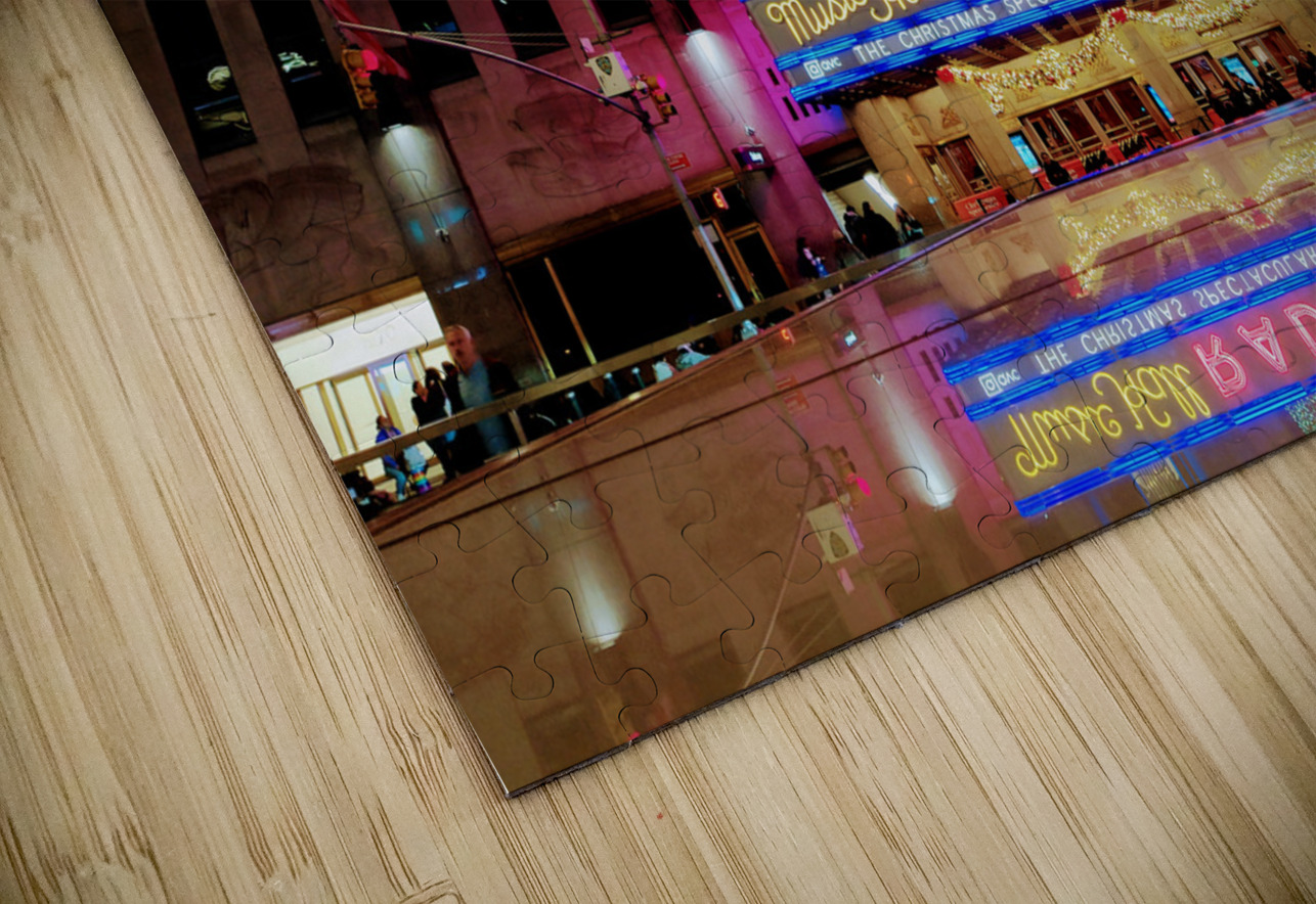 NYC Reflections of Radio City Music Hall  Click4Pix Puzzle